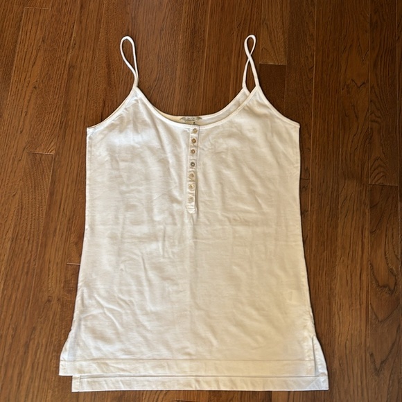 White/cream Jacob Connexion tank with shell buttons. - Picture 6 of 6